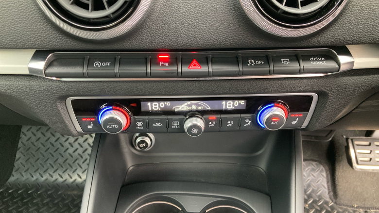 Audi A3 35 TFSI S Line 5dr S Tronic Petrol Hatchback